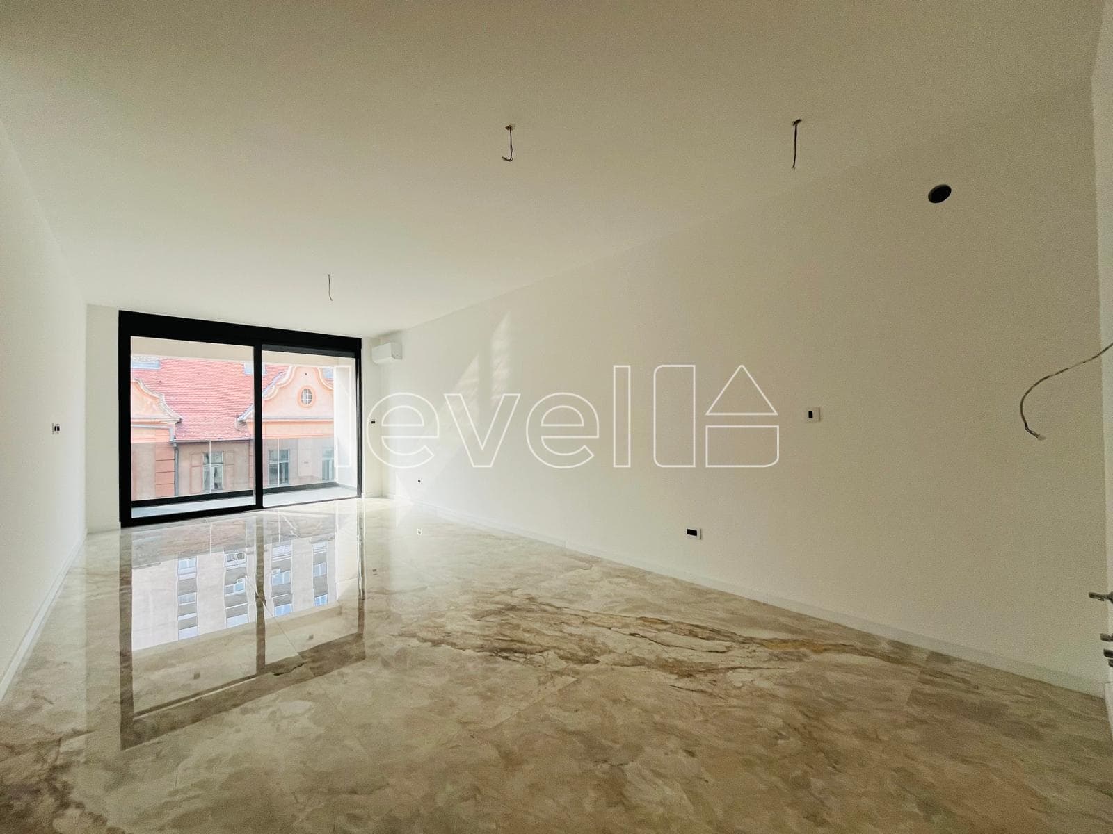 Četvorosoban stan - 100m²-