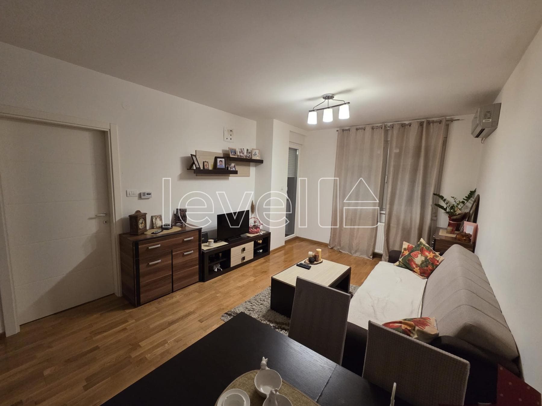 Jednoiposoban stan - 36m²-